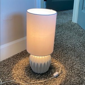 white accent lamp